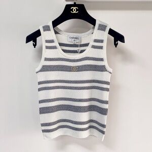 Chanel knitted grey and white striped vest